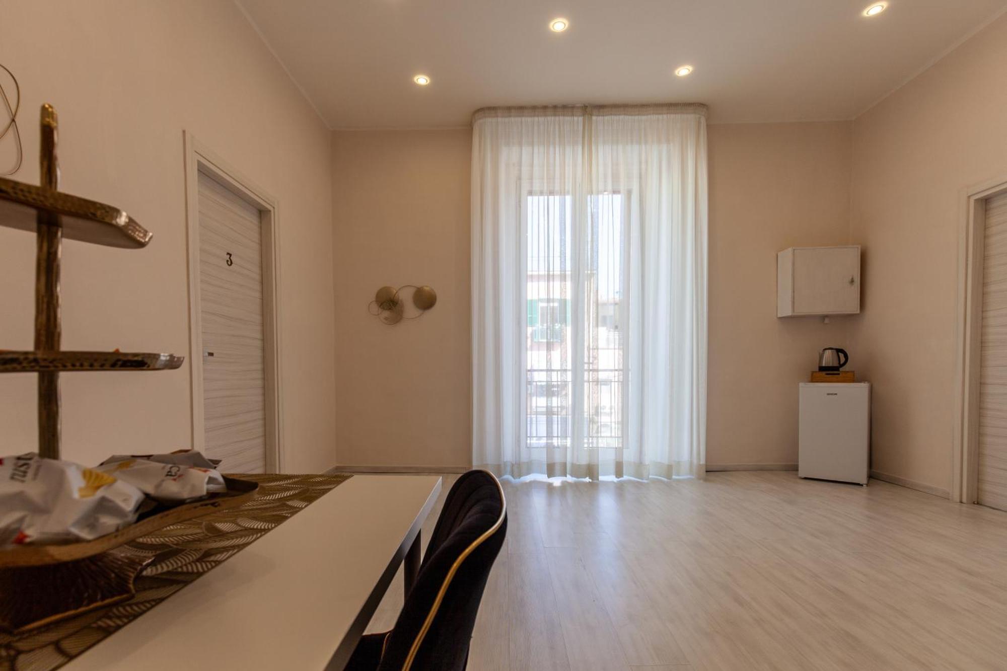 Airport Luxury Rooms 나폴리 외부 사진