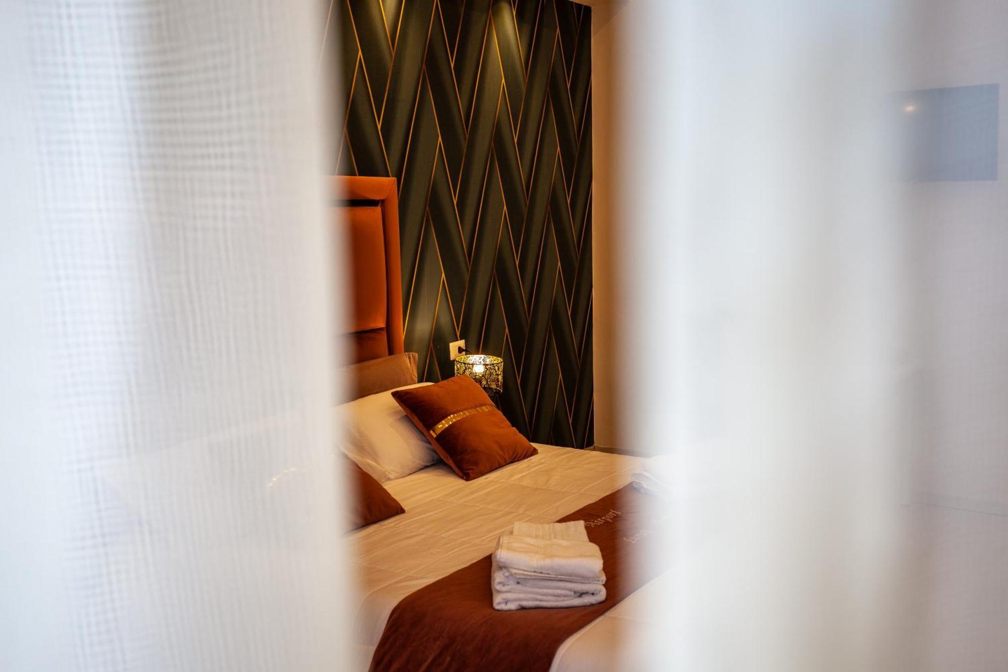 Airport Luxury Rooms 나폴리 외부 사진