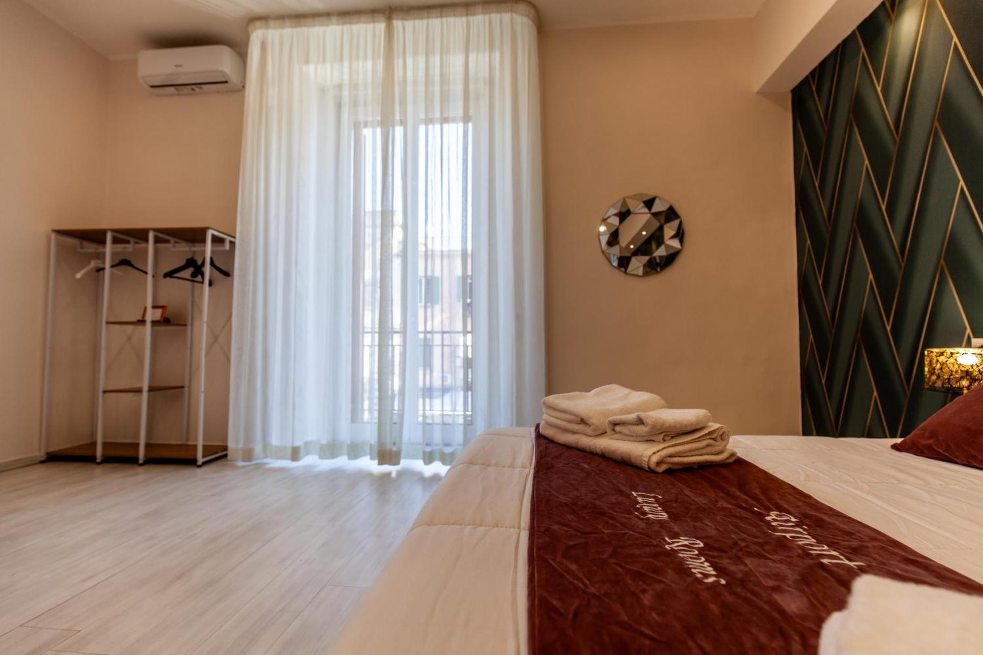 Airport Luxury Rooms 나폴리 외부 사진
